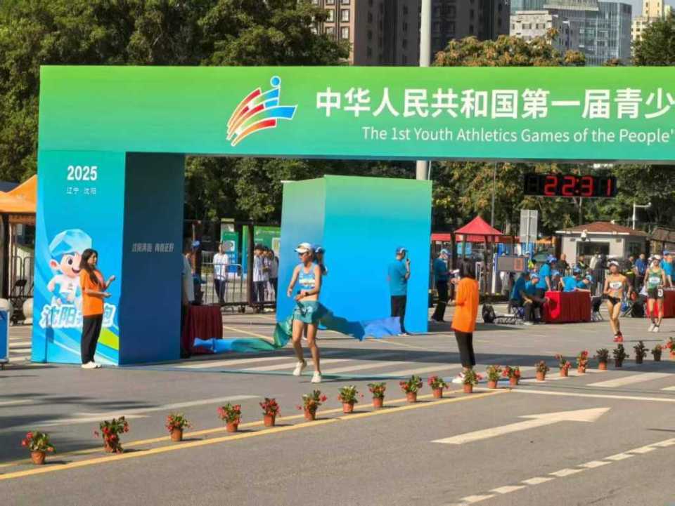 团总成绩中, 支代表队, 本次比赛是 团总成绩中, 支代表队, 本次比赛是