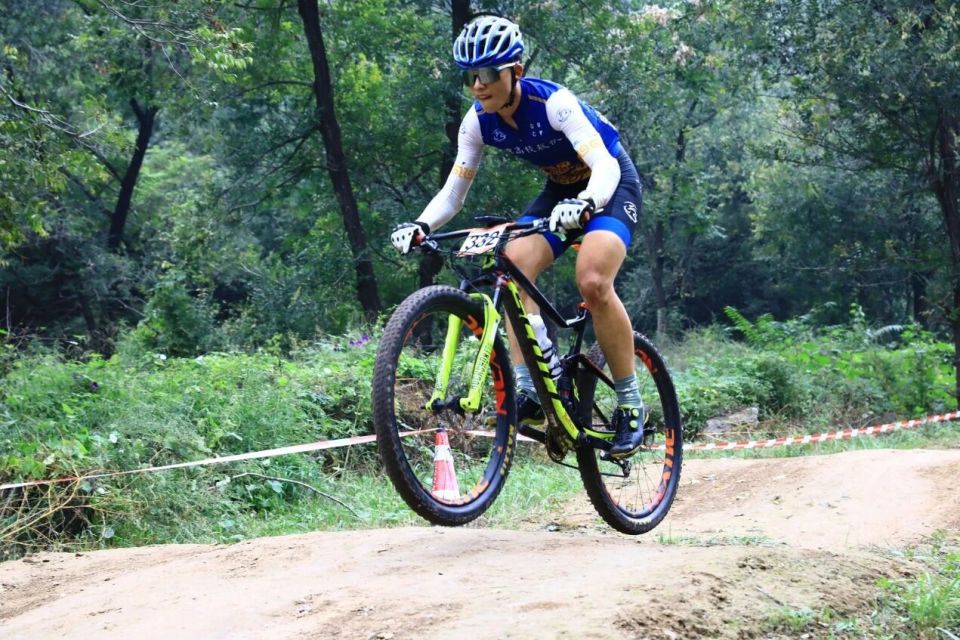 ZslUY, eqKdt, color ZslUY, eqKdt, color