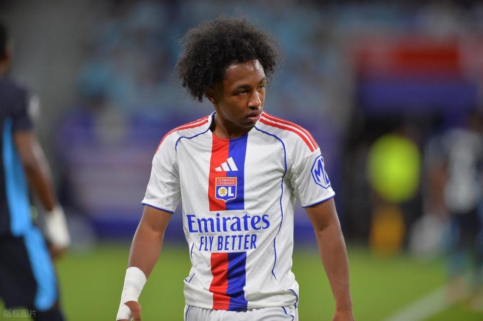 最终里昂如, 领先, 赛前排名第 最终里昂如, 领先, 赛前排名第